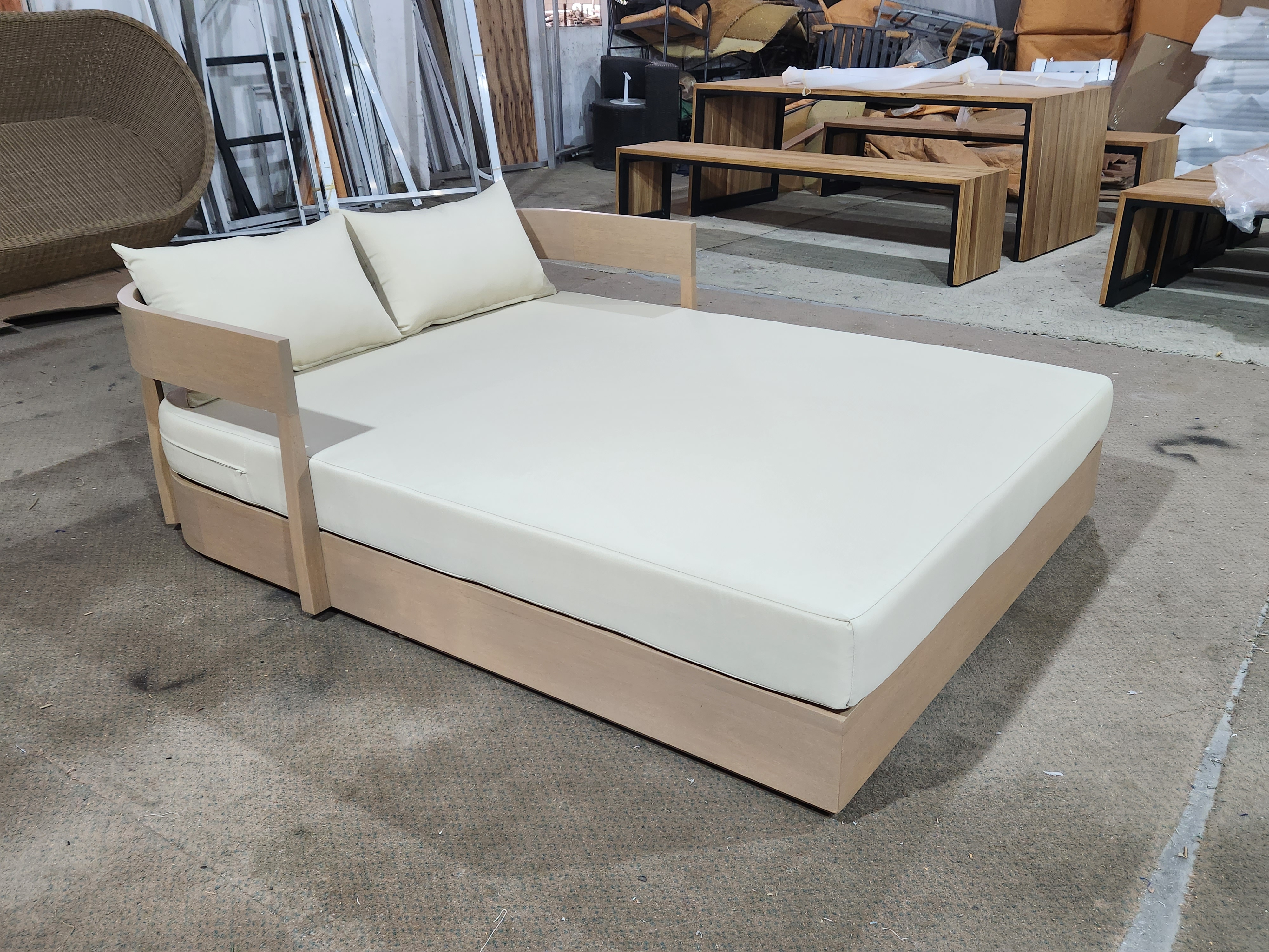 L-83-69 CF3800-B (1) teak wood outdoor daybed with waterproof cushion