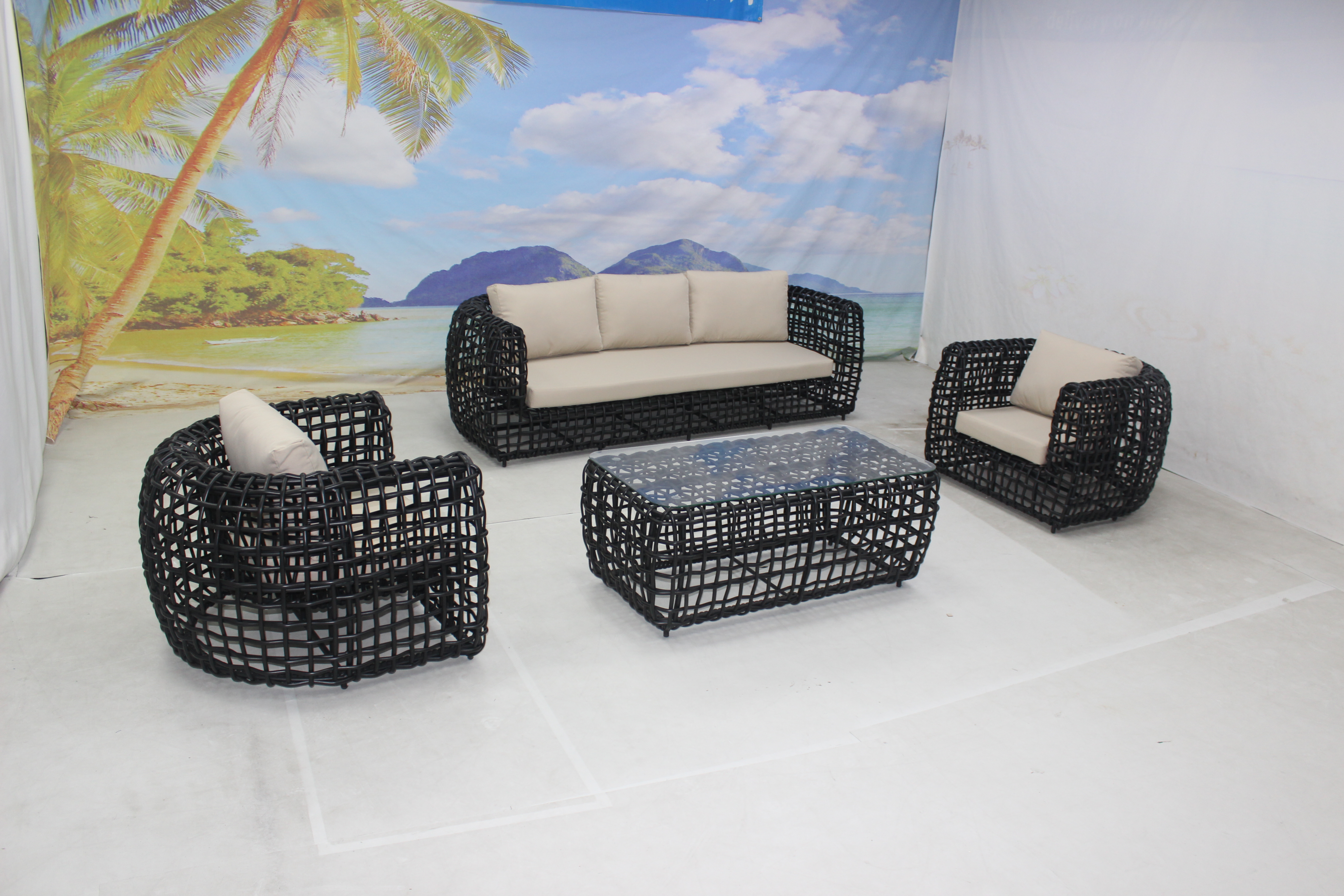 Foshan 4 pieces black rattan garden furniture sofa set