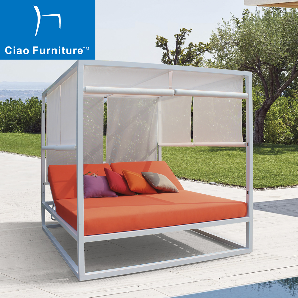 White aluminum outdoor double daybed with curtain