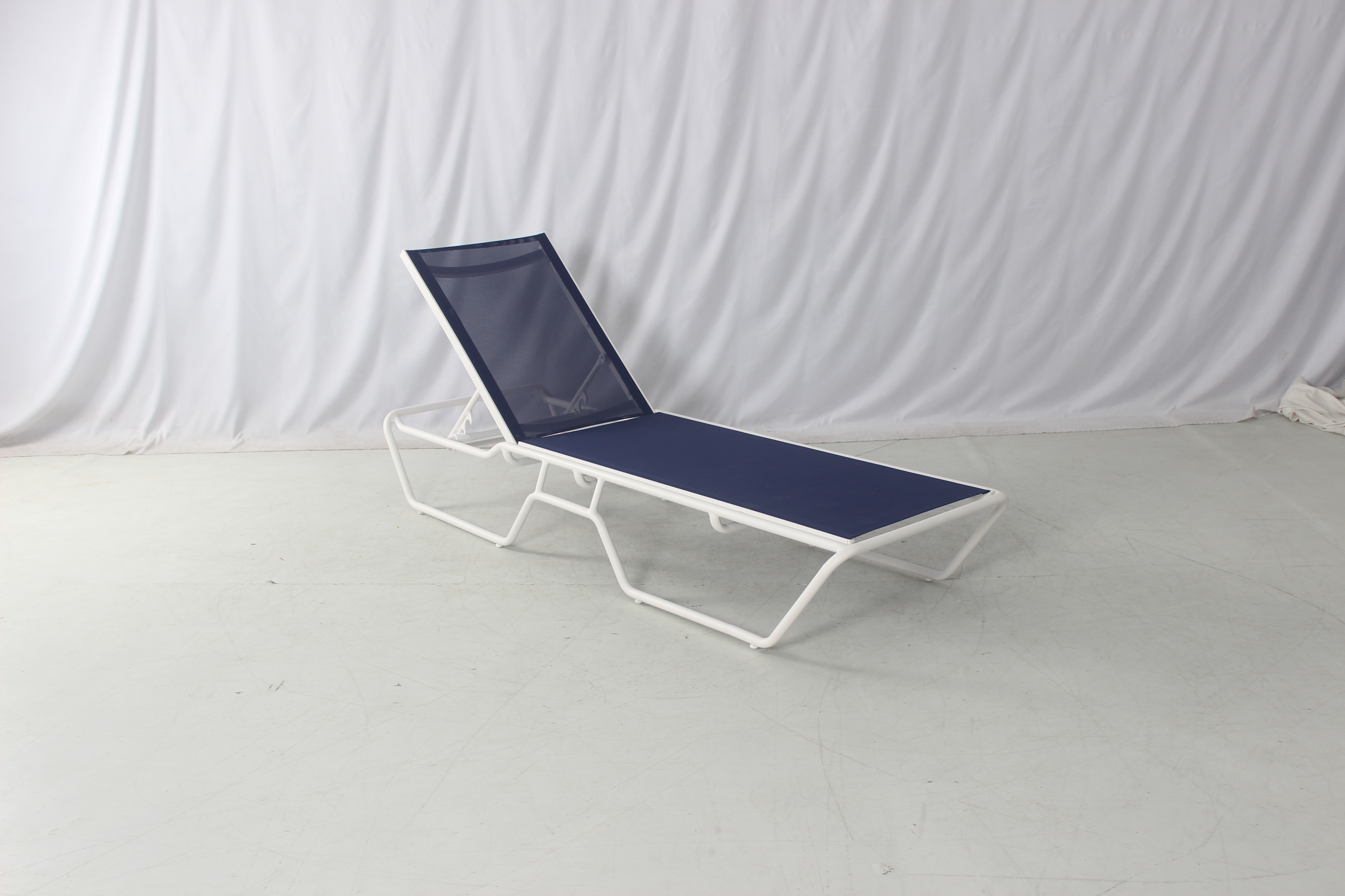 Hotel pool side furniture outdoor aluminum navy blue sling fabric chaise lounge