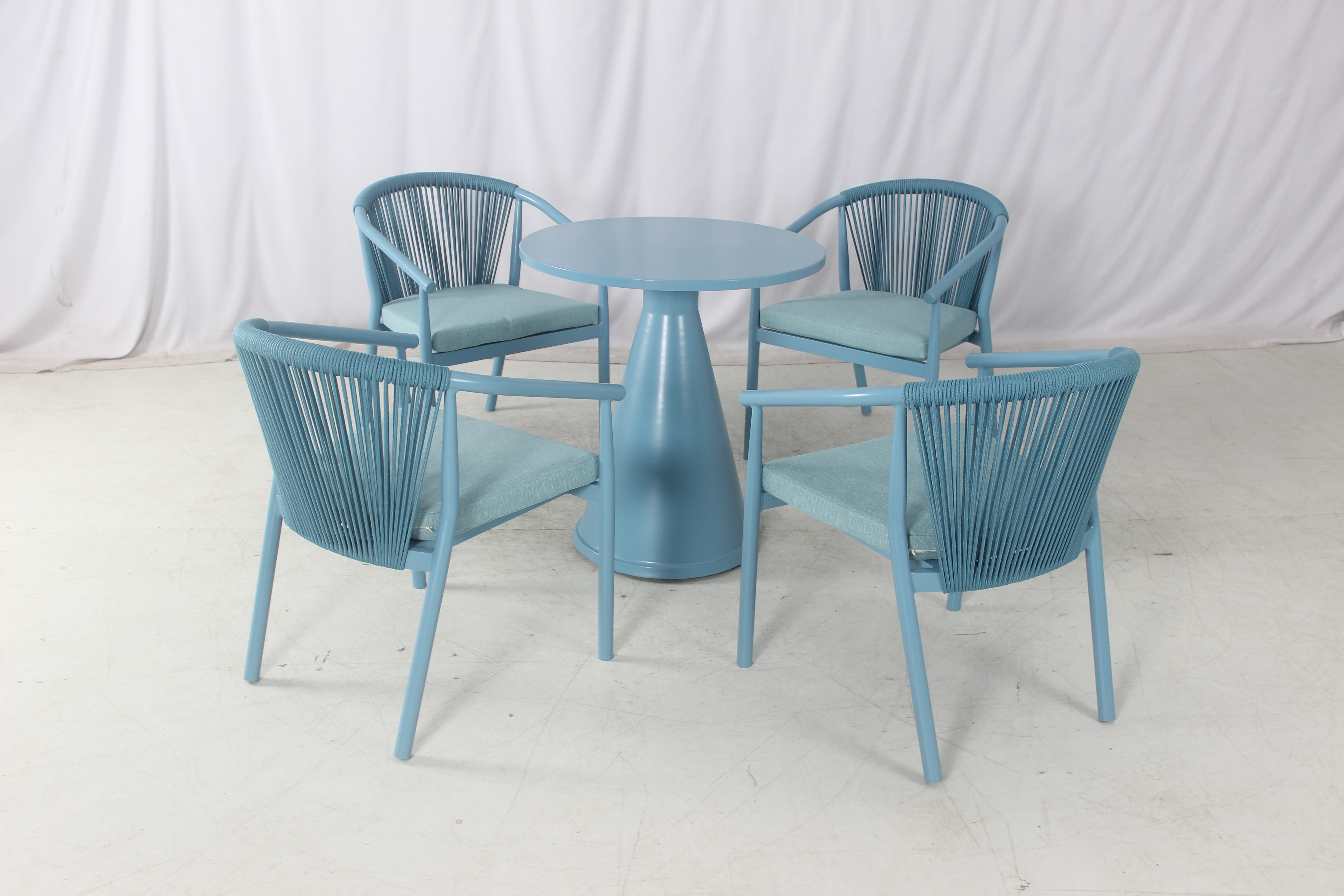 5 pieces garden balcony blue round coffee table and rope dining chairs