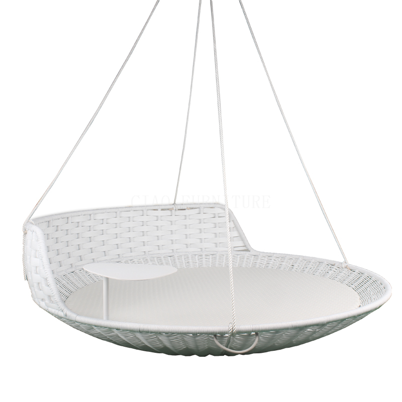 Rattan outdoor round hanging daybed