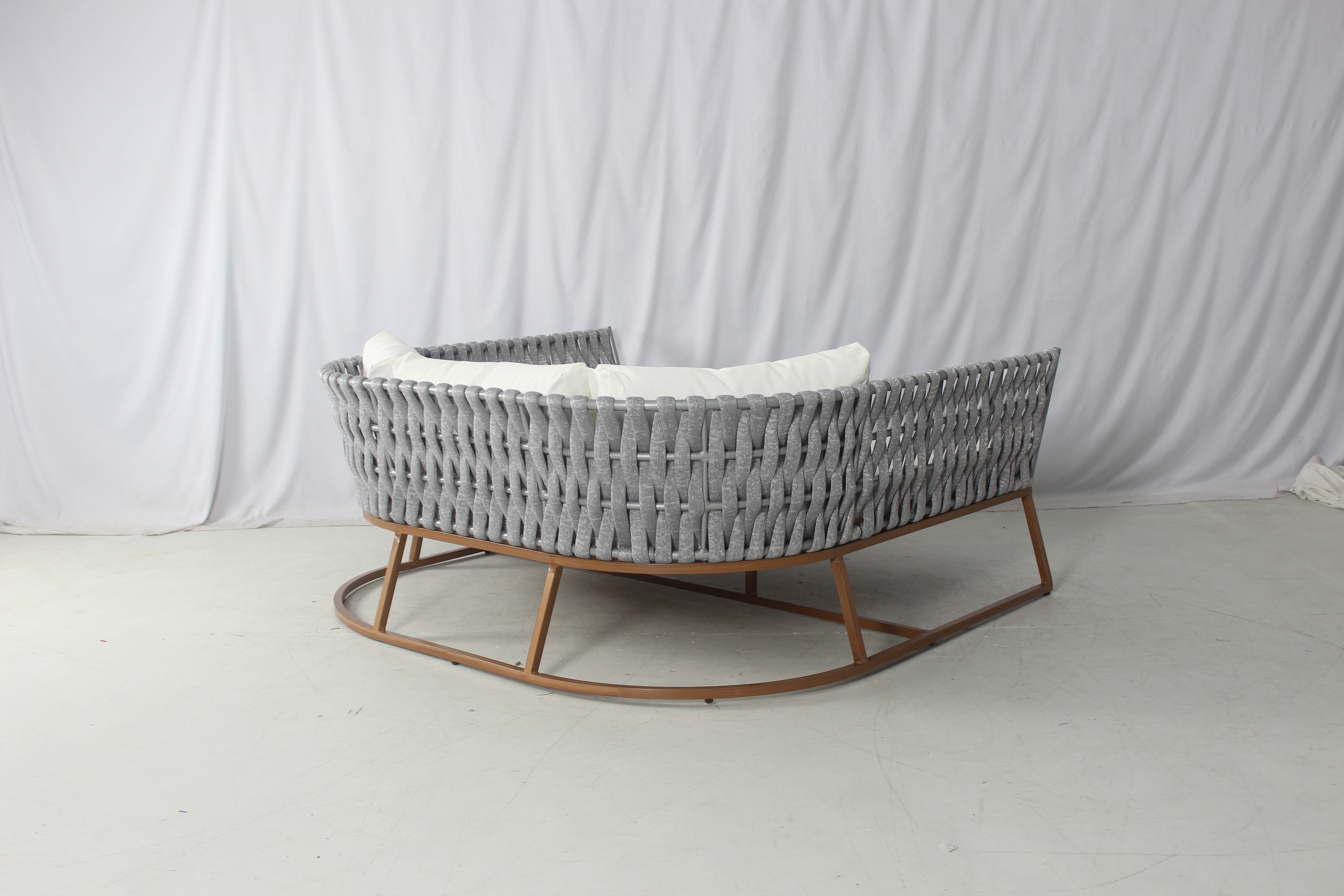 Modern resort aluminum patio braided rope lounge daybed