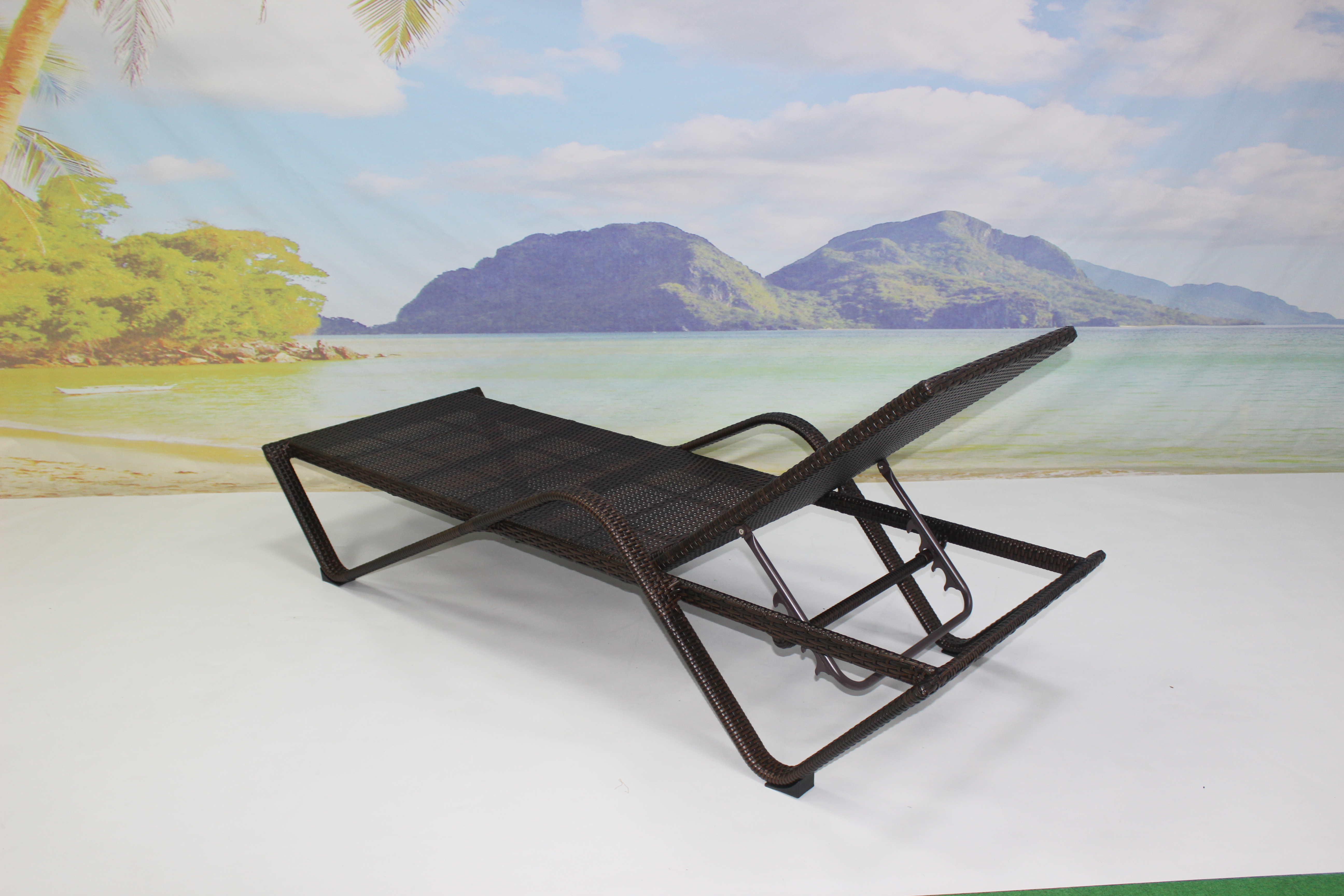 Outdoor pool side PE rattan stackable chaise lounge chair 