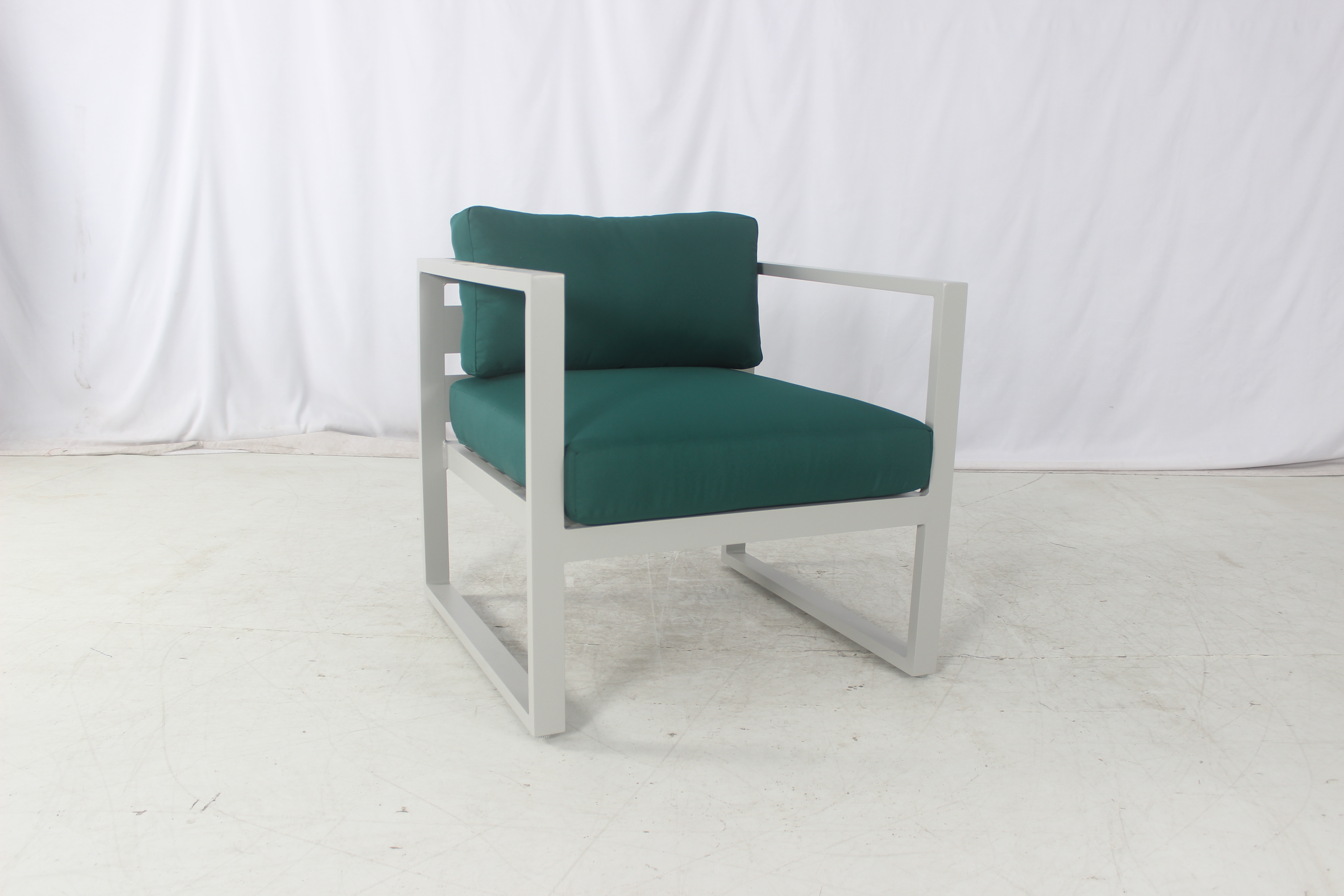 Resort 5 seater terrace outdoor aluminum seating sofa set with green cushion