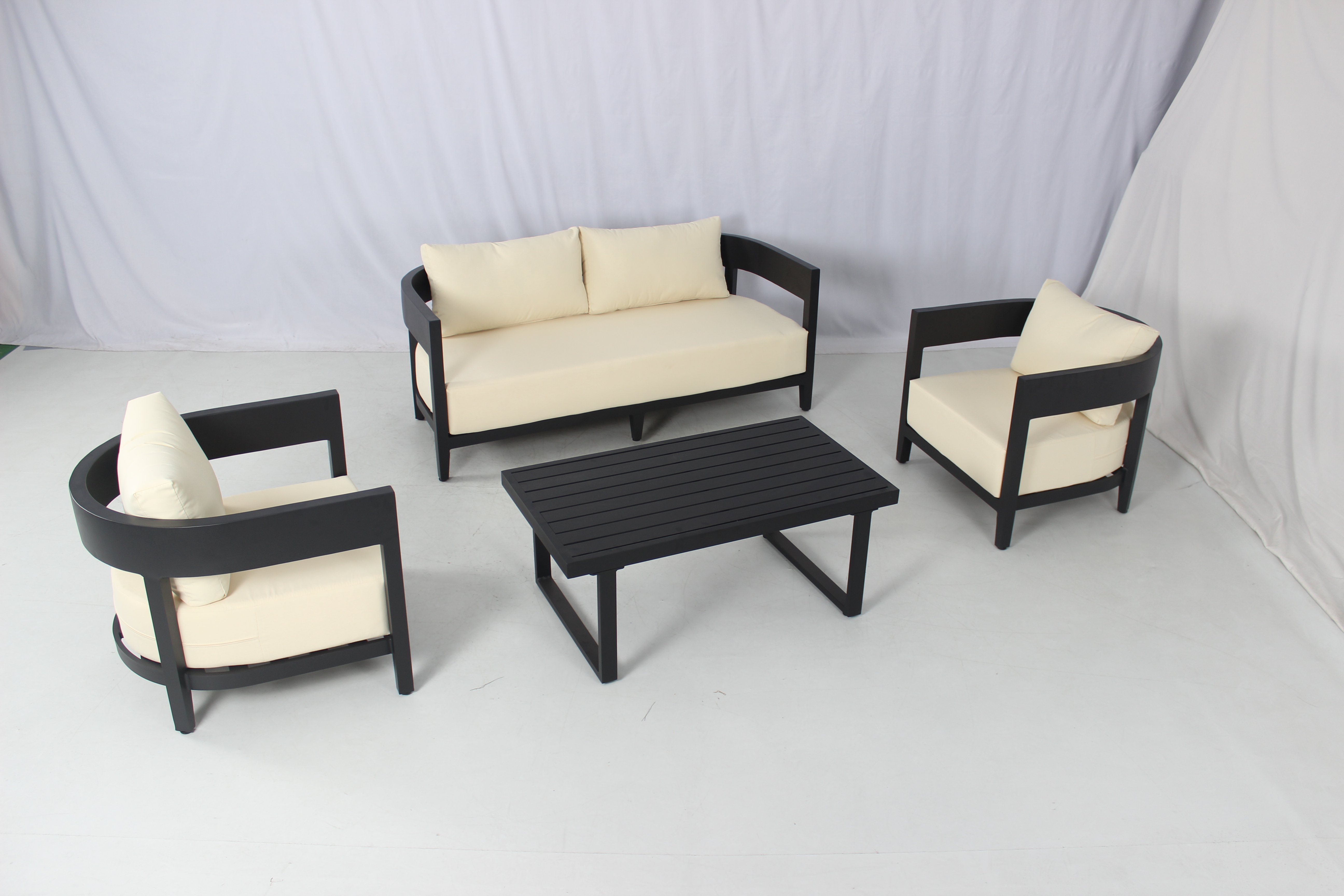 Foshan 4 seater backyard outdoor black powder coated aluminum sofa